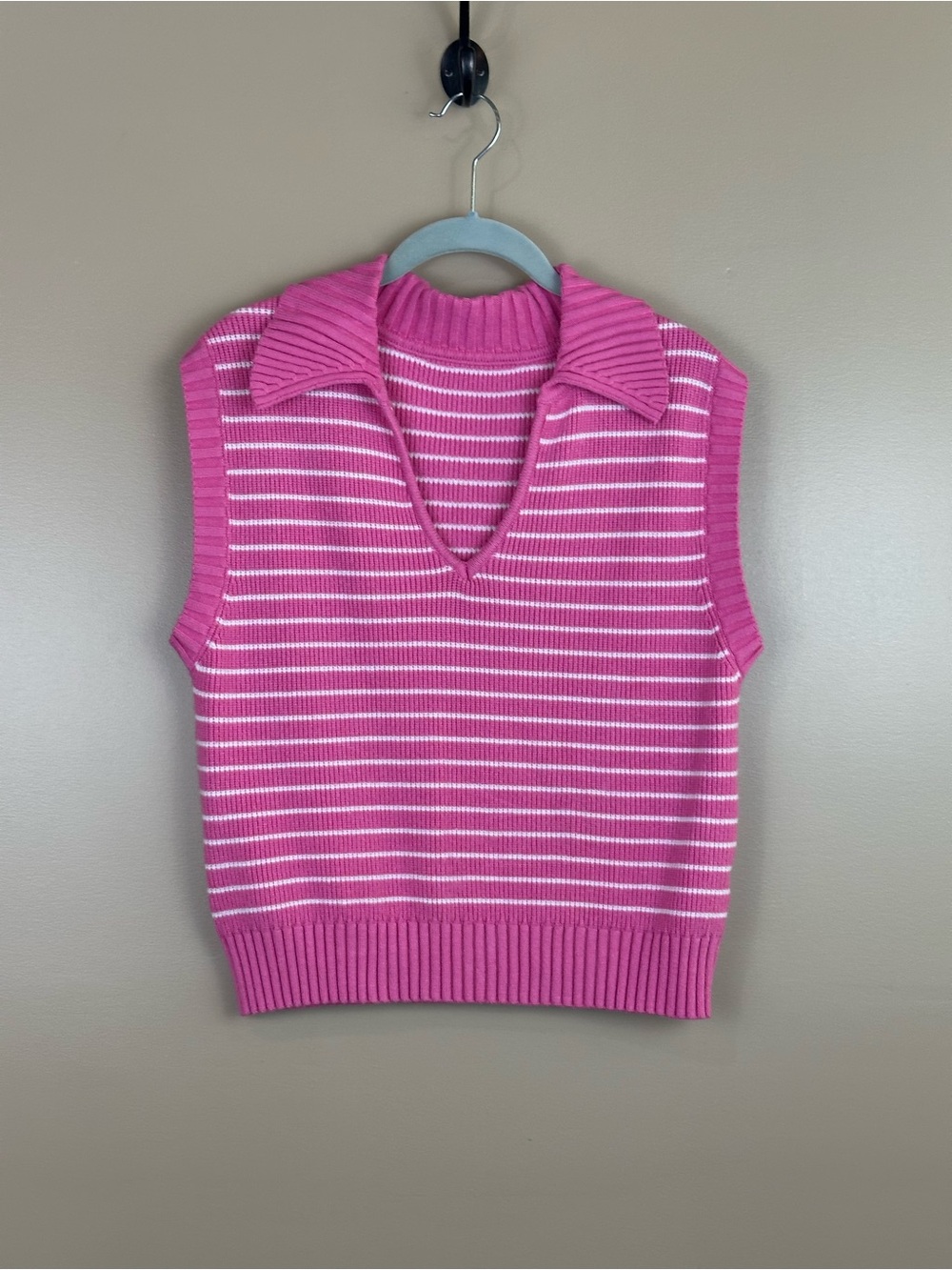 Pink White Striped Tenniscore Sweater Vest Collared V Neck Preppy Y2K Sporty M